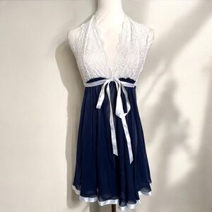 Y2K la vie en rose Elegant Navy and White Lace Halter Dress M maid nautical